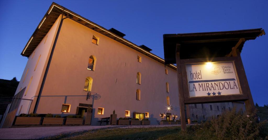 Hotel Dimora Storica La Mirandola Passo del Tonale Exterior photo